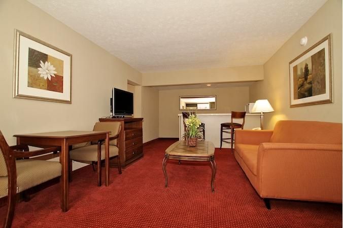 Hotel Tn Springfield