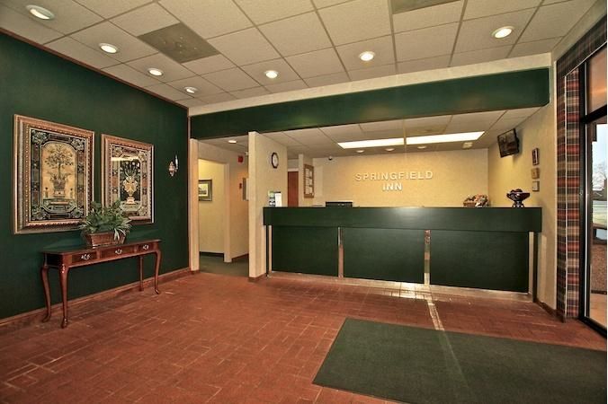 Hotel Tn Springfield
