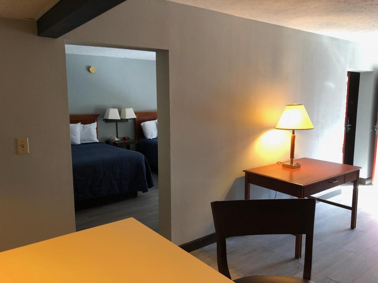 Tn Hotel 2*